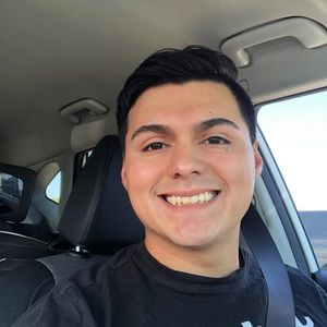 Meet your Posher, Johnathan